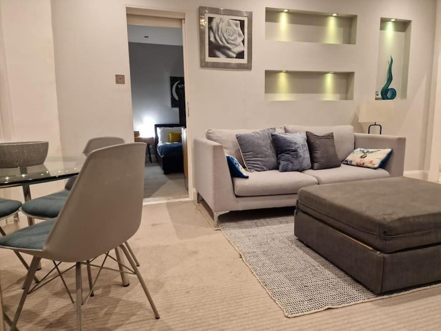 Quintessentially 'London' Flat Luaran gambar